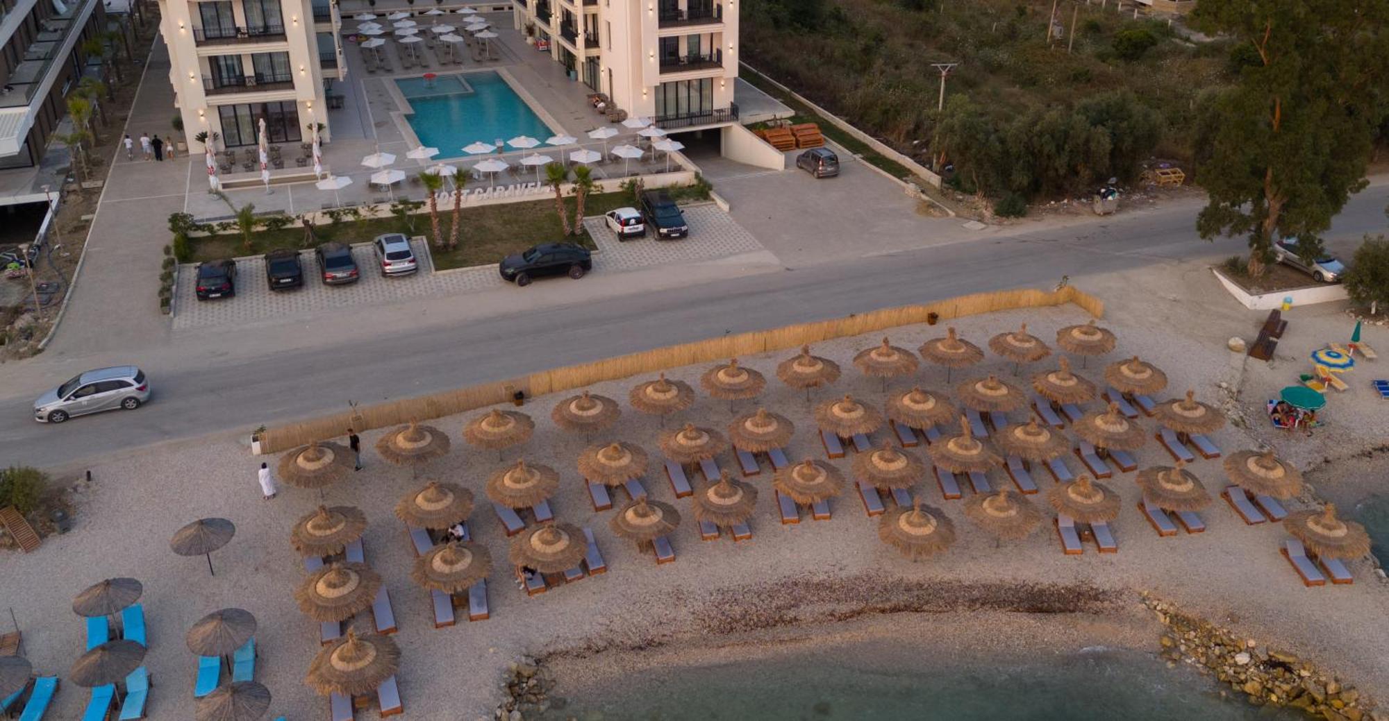 Jost Caravel Otel Radhimë Dış mekan fotoğraf