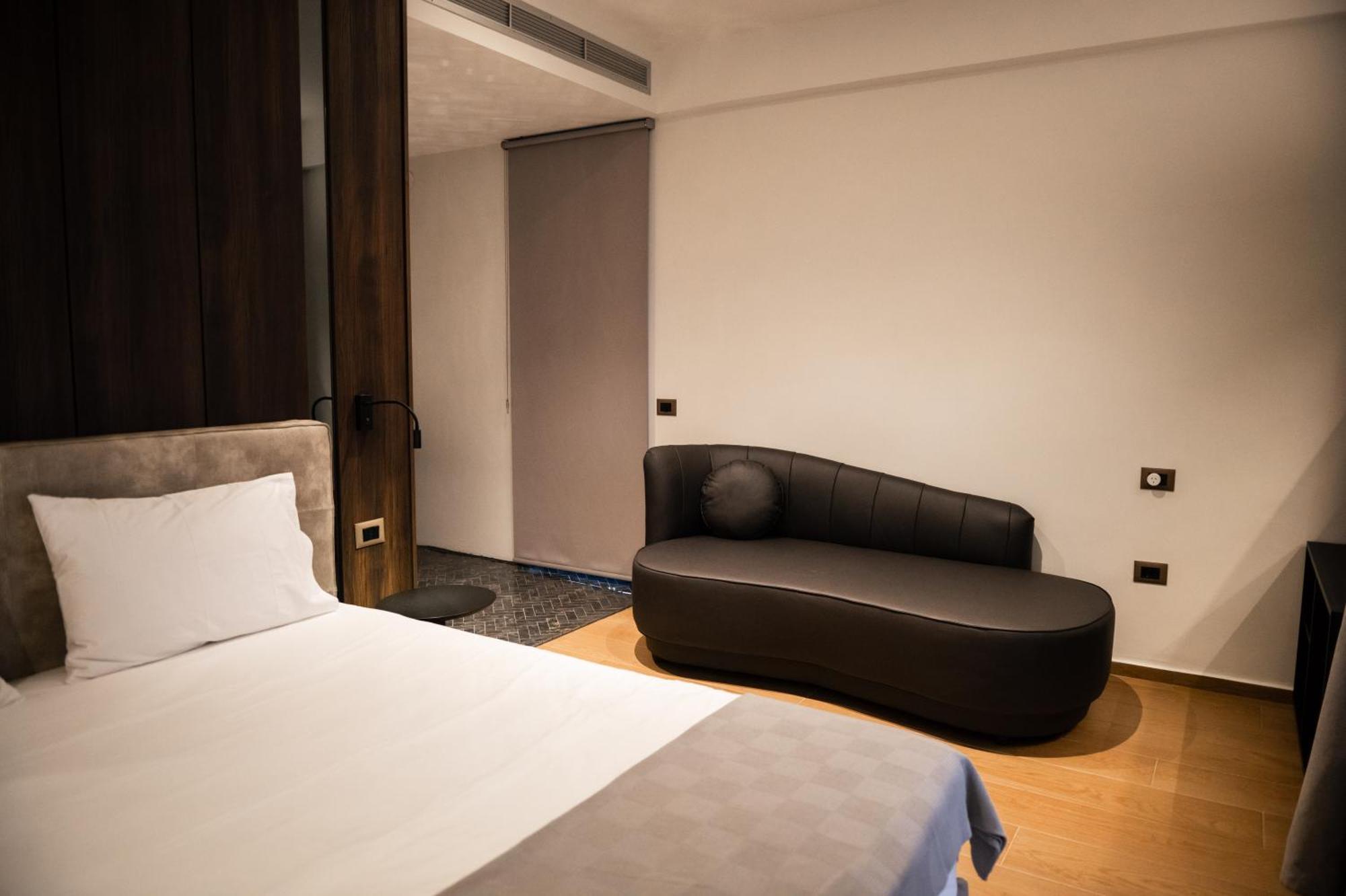 Jost Caravel Otel Radhimë Dış mekan fotoğraf
